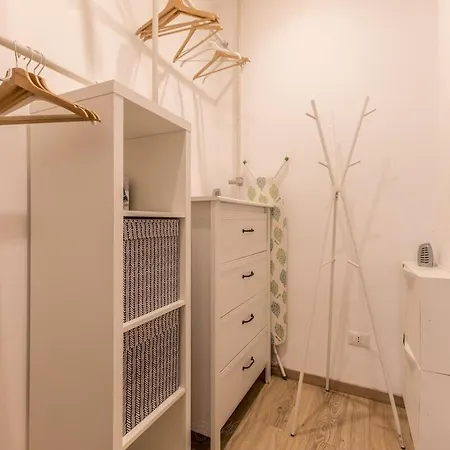 Apartment Trilocale Vicino Metro B Con Self Check In E Wi-fi Rome
