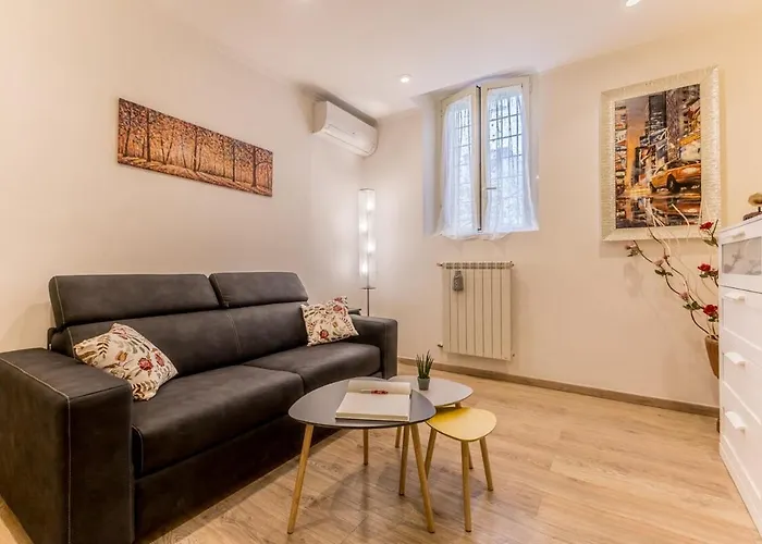 Apartamento Trilocale Vicino Metro B Con Self Check In E Wi-fi